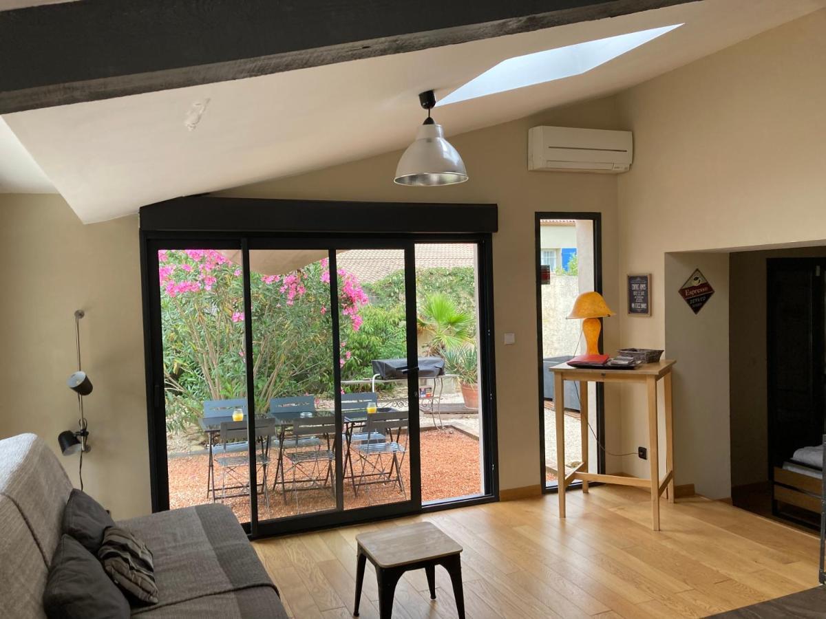 Au Coeur De La Pinede De 1 A 4 Personnes Villa Langlade Exteriör bild