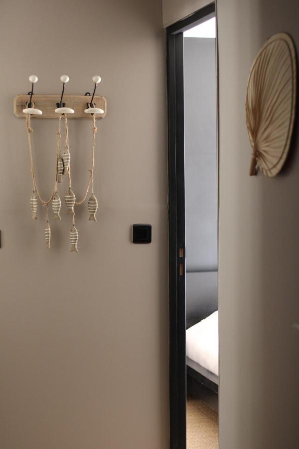 Au Coeur De La Pinede De 1 A 4 Personnes Villa Langlade Exteriör bild