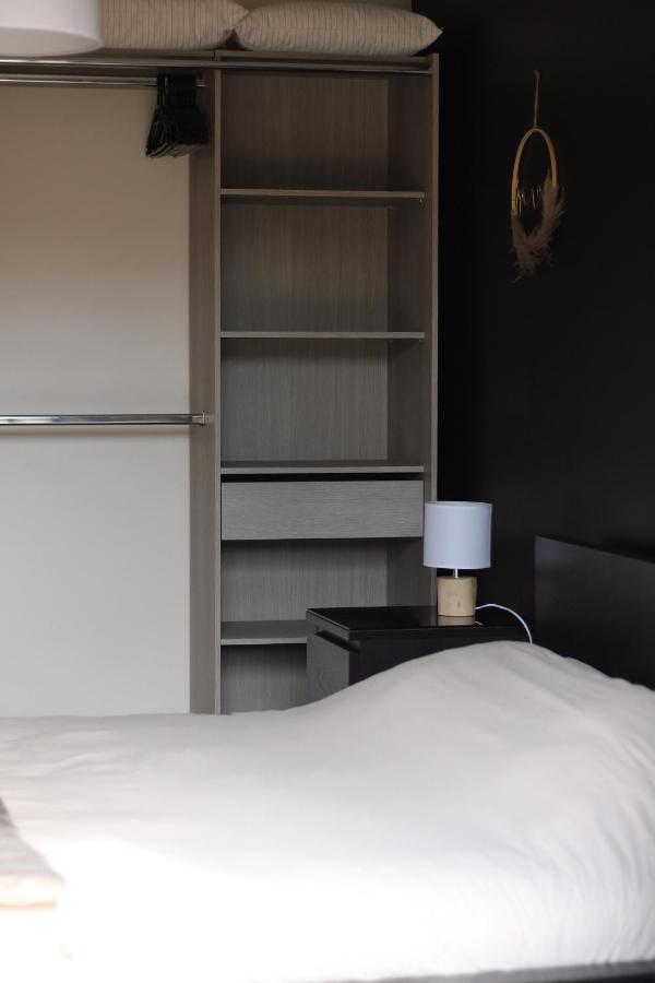 Au Coeur De La Pinede De 1 A 4 Personnes Villa Langlade Exteriör bild