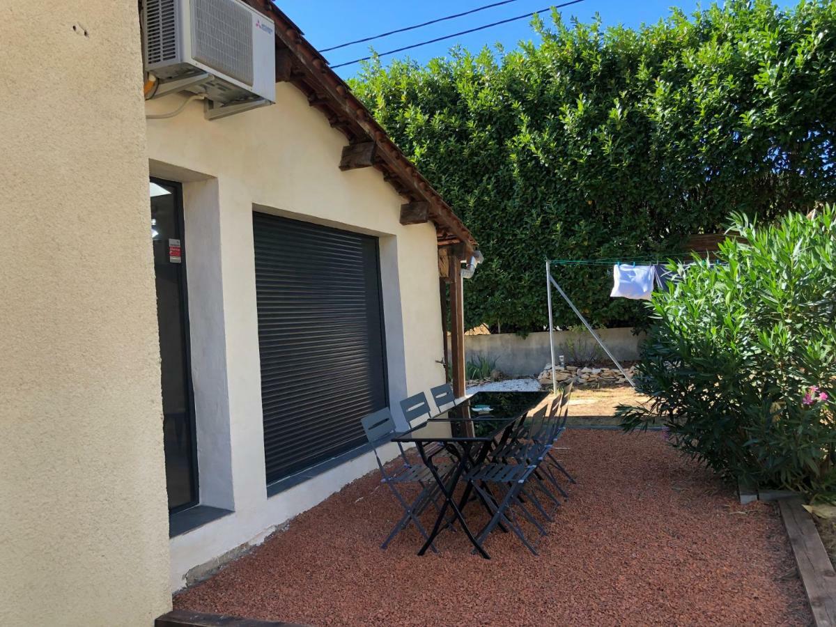 Au Coeur De La Pinede De 1 A 4 Personnes Villa Langlade Exteriör bild