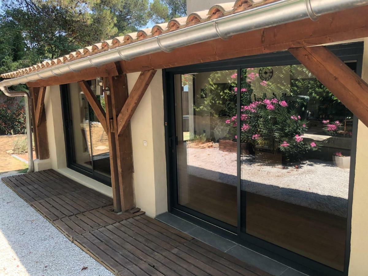 Au Coeur De La Pinede De 1 A 4 Personnes Villa Langlade Exteriör bild